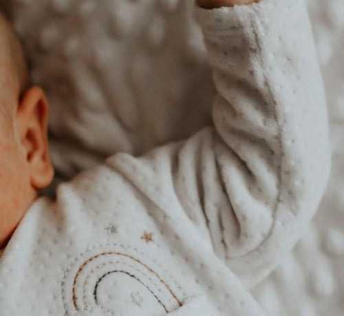 Grooming Your Newborn Baby: A Guide for First-time Parents - Mustela Australia - 1
