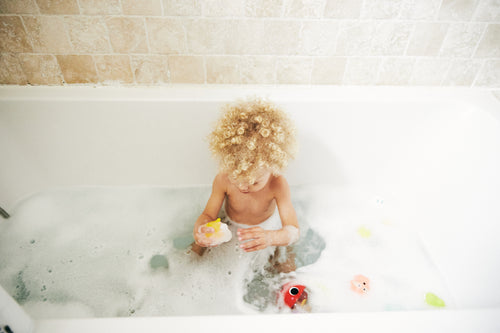 baby-in-bath - Mustela Australia - 1