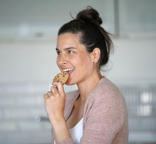 Five tips for curbing cravings - Mustela Australia - 1