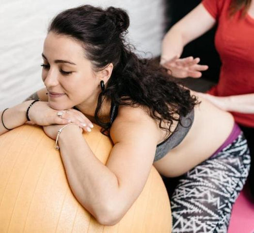 Back relaxation massage - Mustela Australia - 1